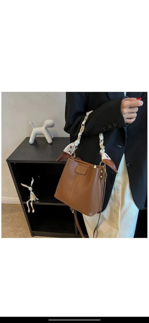 Amber Everyday Tote by CarryVera